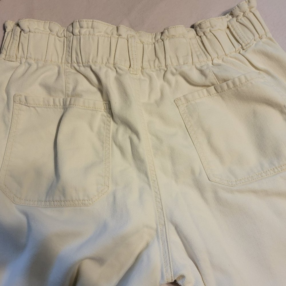 Time & Tru Elastic Ruffle Jeans - Picture 4 of 8
